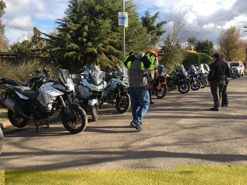 casi un palo verde en motos