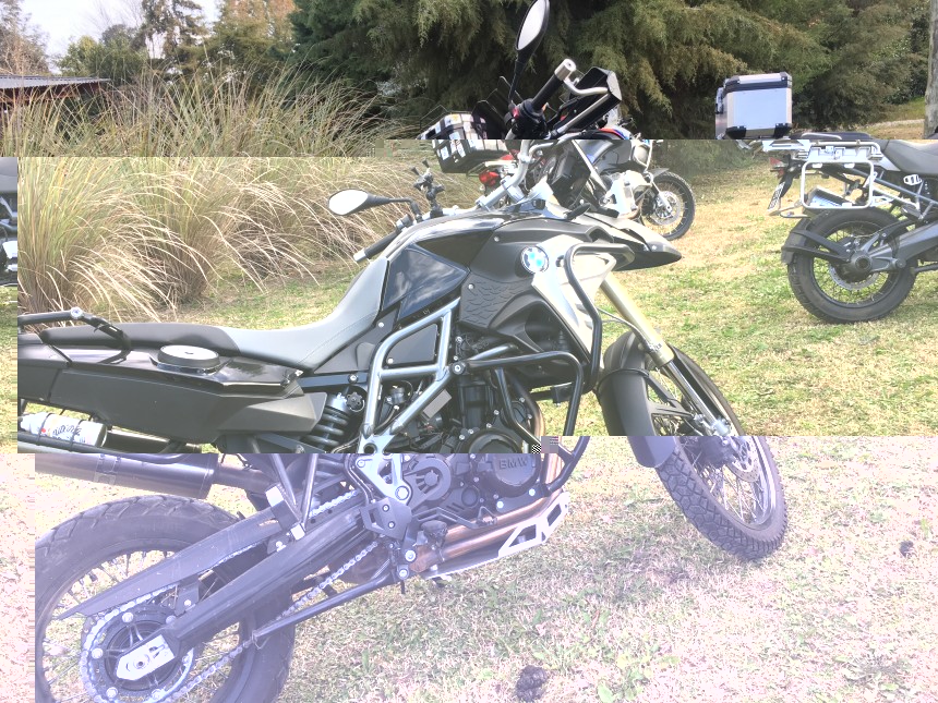Mi moto, la mas chiquita del grupo, igual la amo !